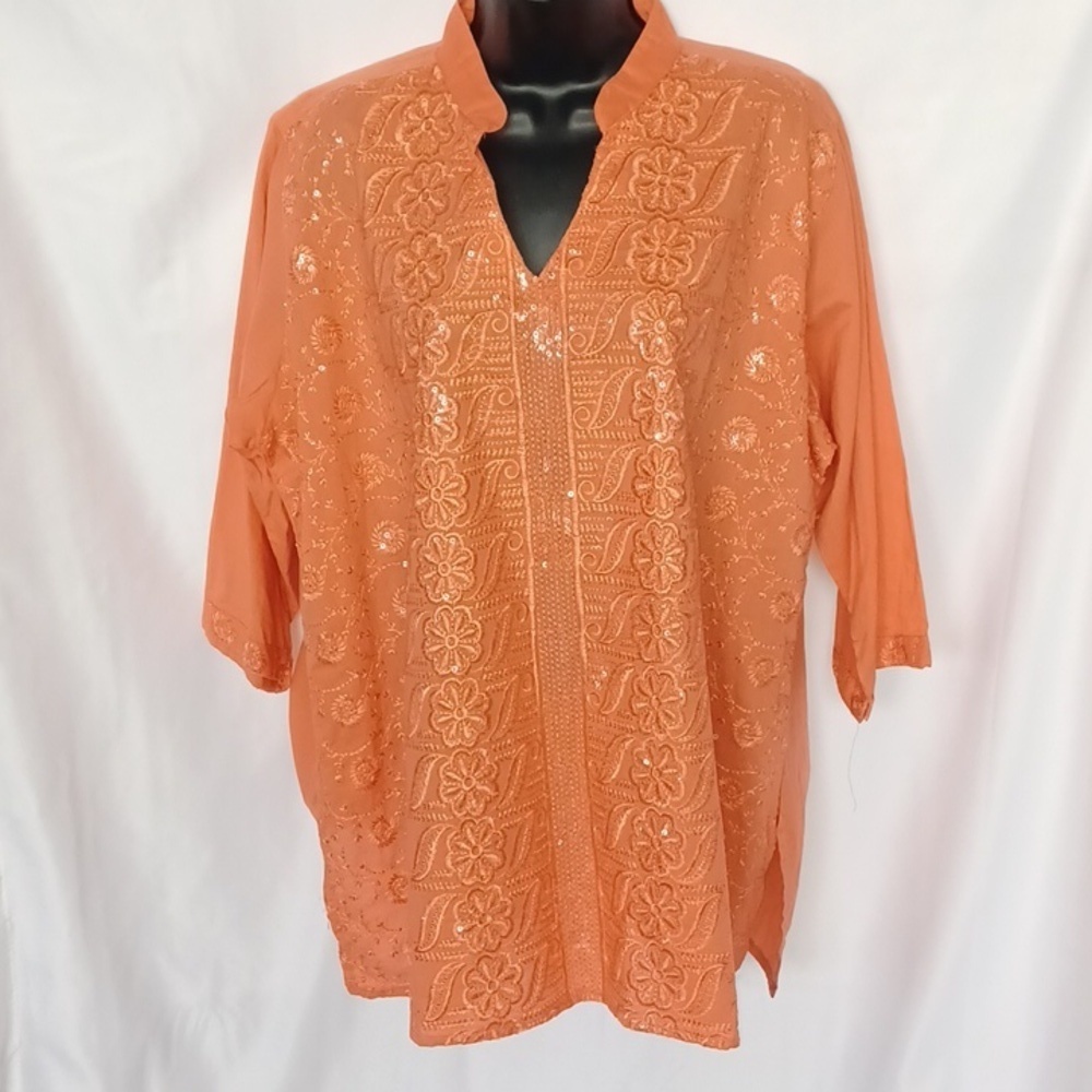 Royal Moda Boho Embroidered & Sequin Tunic Size XL, 24" pit to pit,  31" long